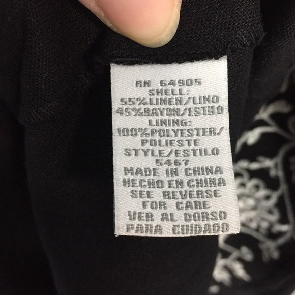 DRESSBARN Sleeveless Embroidered Linen Ble… - Picture 10 of 16